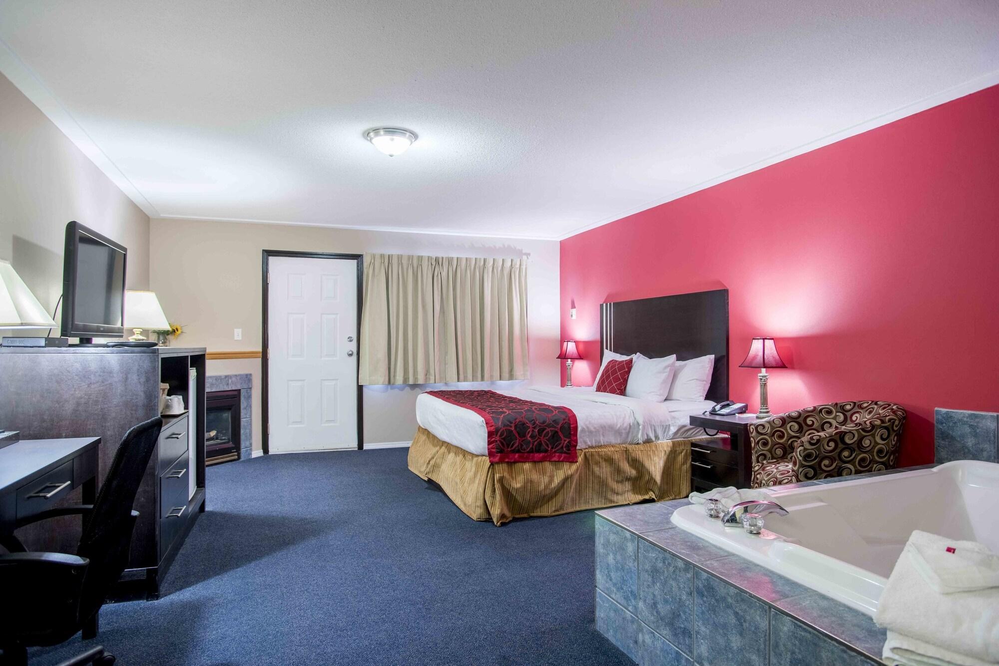 Ramada Limited 100 Mile House Hotell Exteriör bild